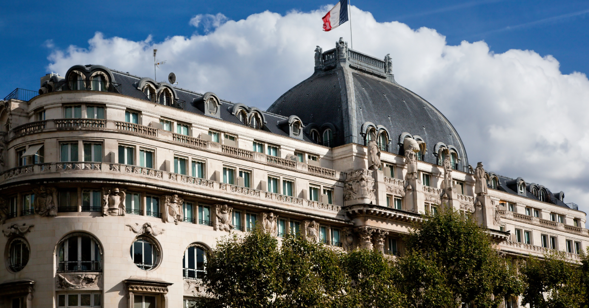 Fransa öğrenci vizesi VLS-TS ve çalışma izni ibaresi bulunan Titre de Séjour örneği